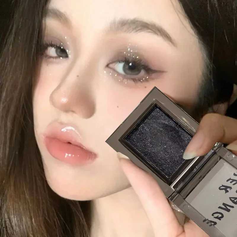 Smoke Blue Grey eye shadow Palette Sweet Cool Monochrome Mini eye shadow Palette Matte Glitter Eye MakeupW241212