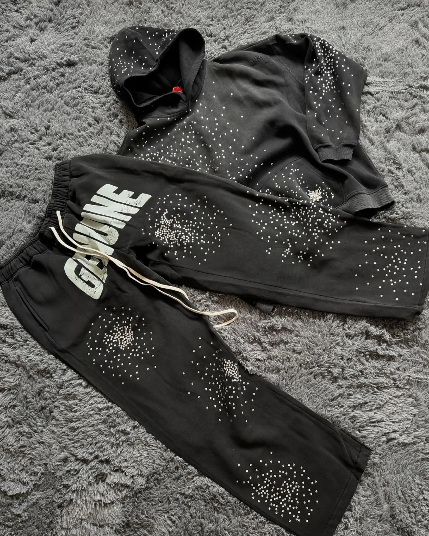 highquality Distressed hooded sweatshirt and sweatpants two winter Gothic decorated Y2k set 241211