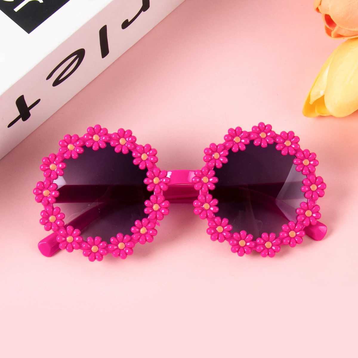 Sunglasses 5pcs Colorful Daisy Flower Sunglasses Photo Glasses Kit Kids Girls Birthday Party Decor Summer Party Photo Props Wedding Favors H241213