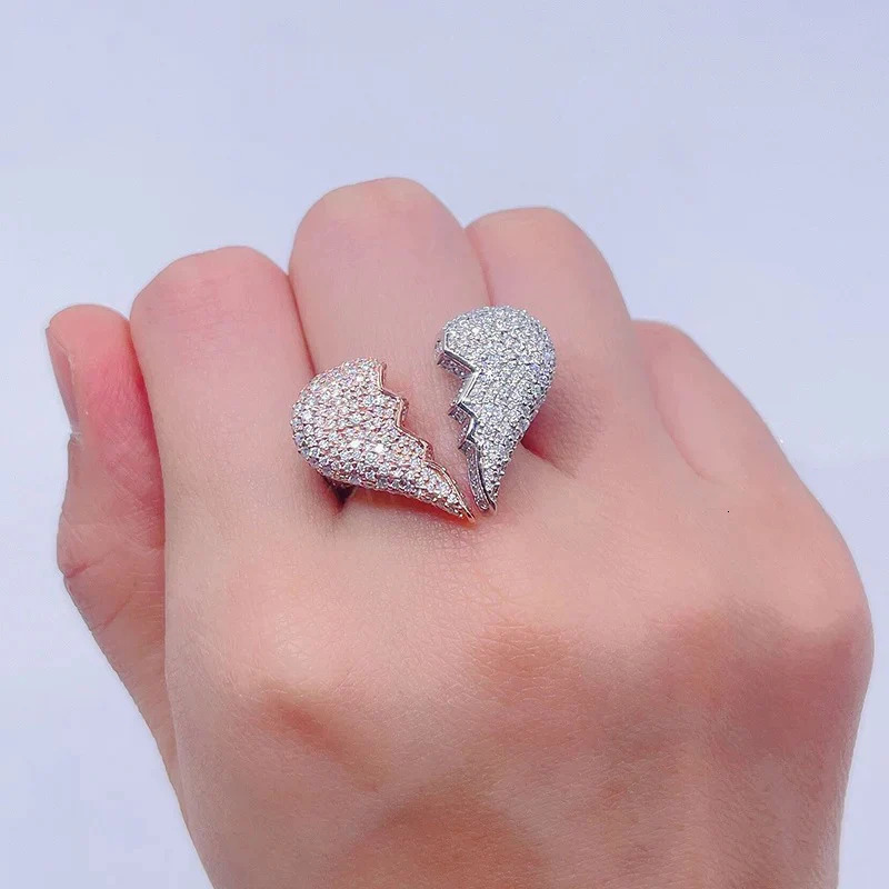 Hip Hop Rapper 5A CZ Stone Paved Bling Ice Out Broken Heart Rings for Men Women Unisex Lover Jewelry Gold Silver Color 241213