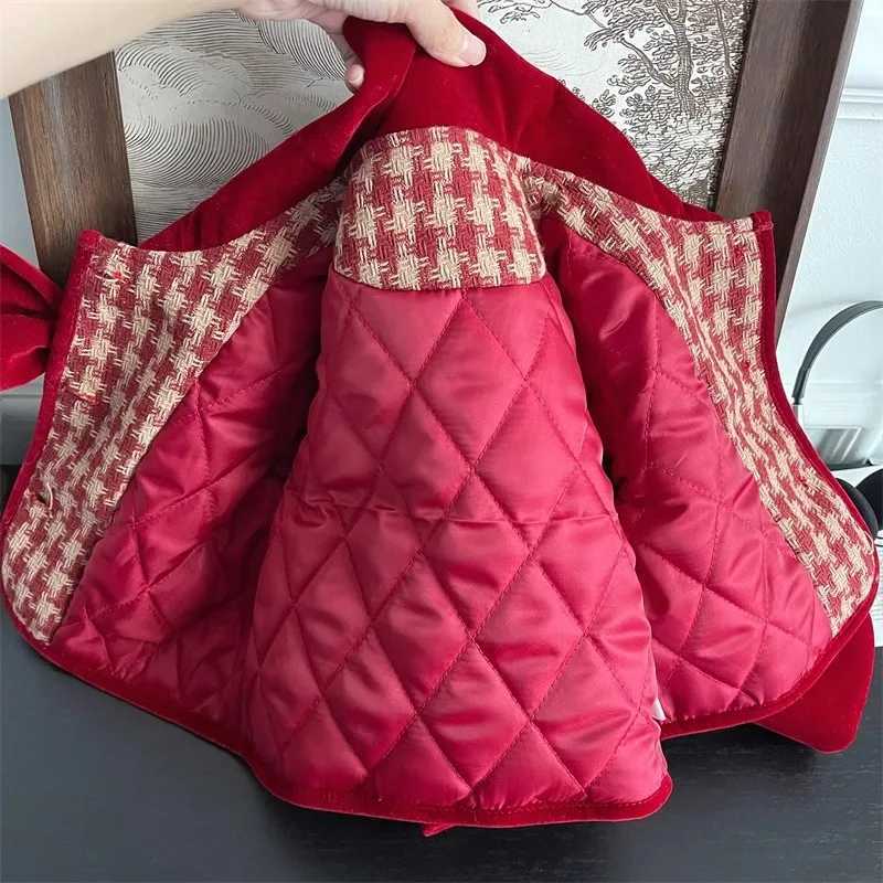 2024 Winter Korean Childrens Girls 2PCS Clothing Set Red Grid Bow Cotton Apron Jacket Folded Skiwear Preschool Girls Clothing W241213