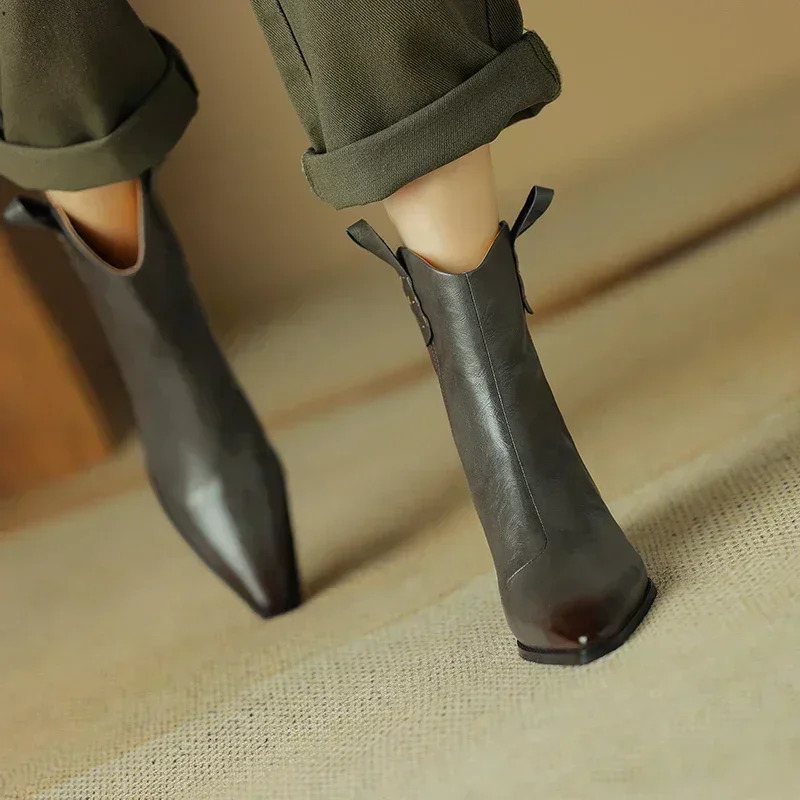 2024 Autumn/Winter Womens Boots Genuine Leather Western style Boots Womens Boots Pointed Toe Chuchea Boots Retro Foot Boots 241213