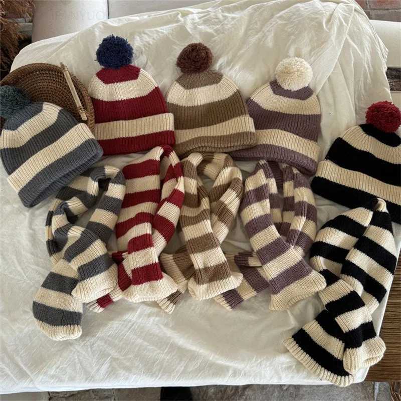Scarves Wraps 1-8Y Children Caps Scarf Set Autumn Winter Thicken Warm Girls Baby Knitted Hats Neckerchief Fashion Korean Striped Kids Scarves H241213