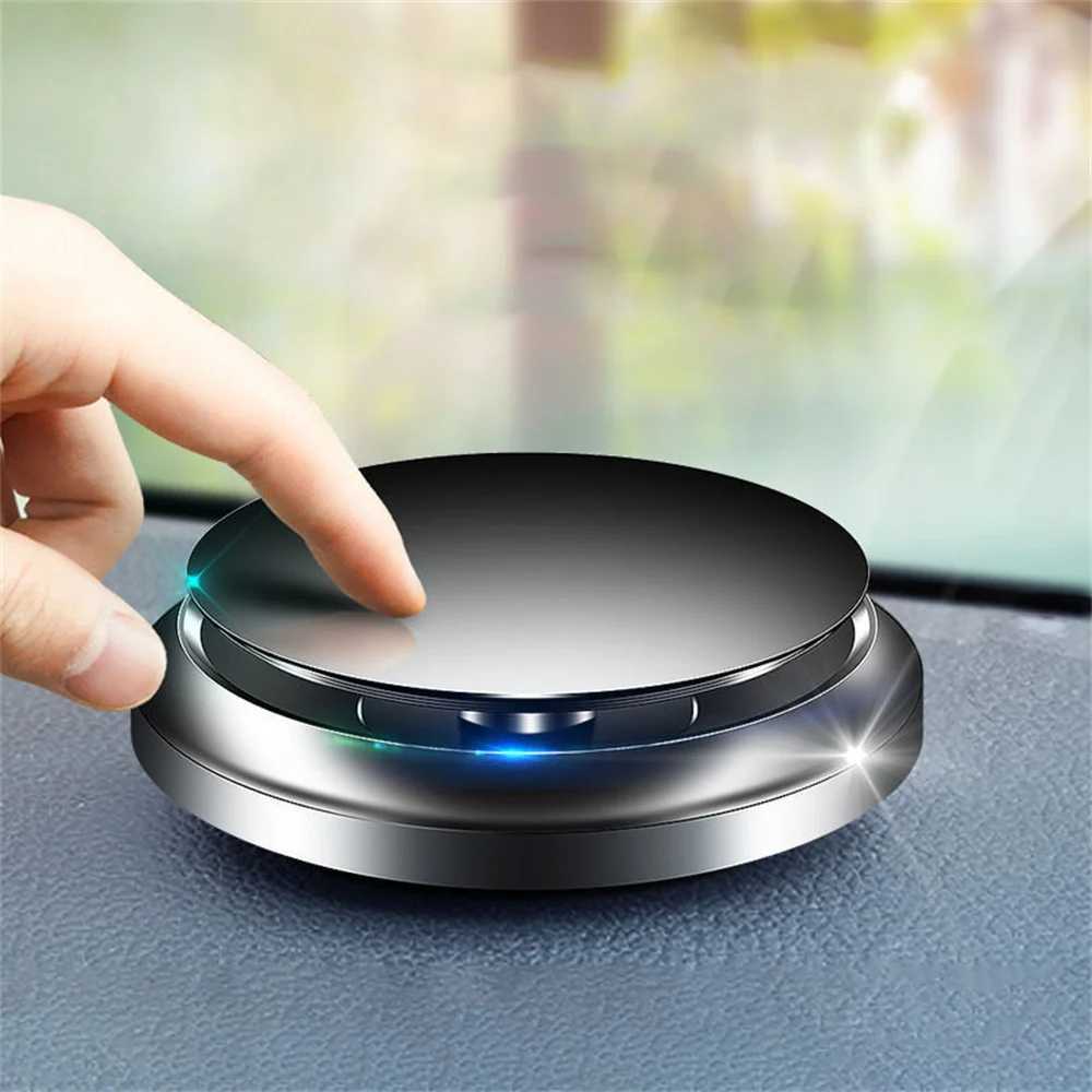 Creative Car Air ener Aluminum Alloy UFO Styling Perfume Car Accessories Interior Air Fragrance Auto Air PurifierXJ241213
