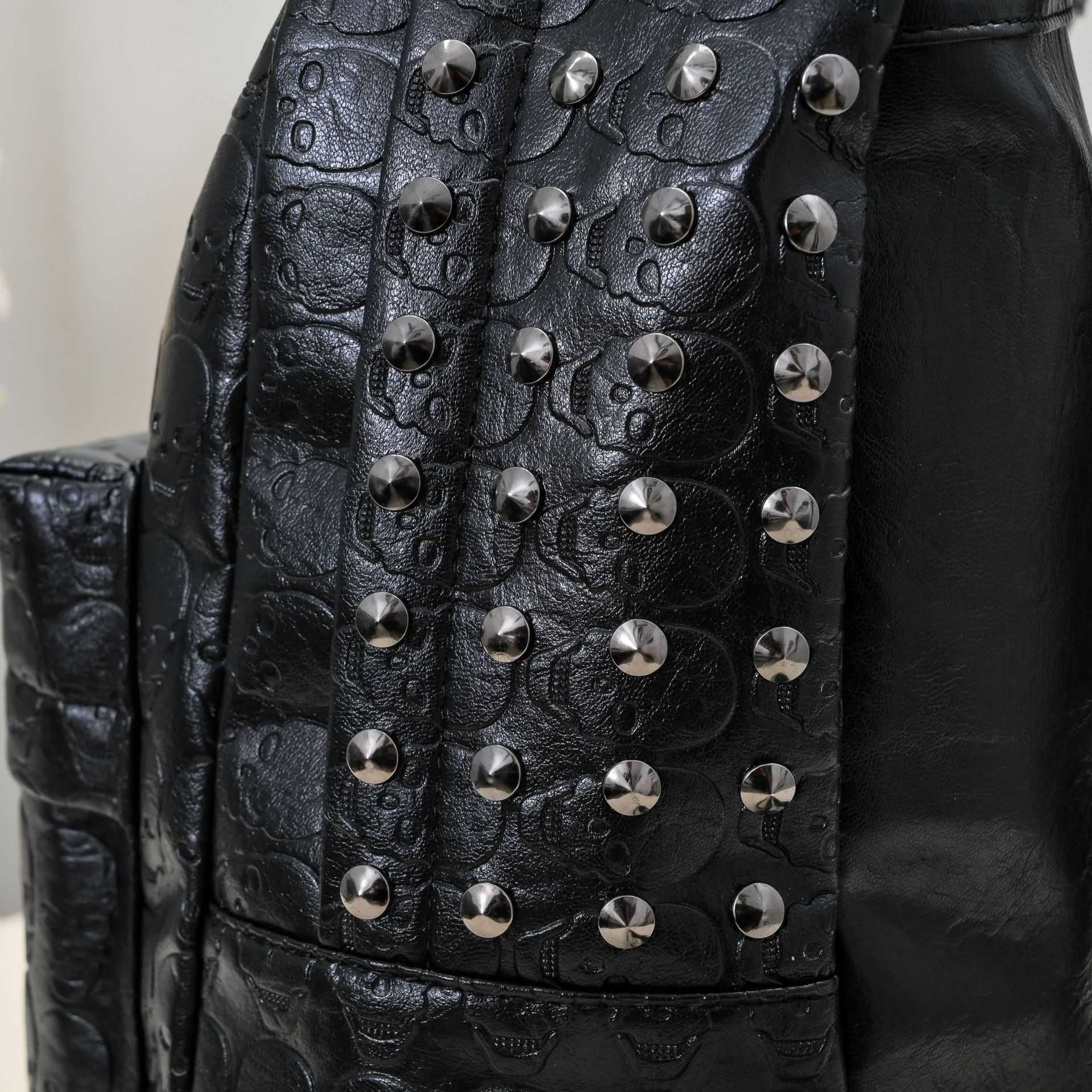 Fashion Trend Backpack Riveted Edition British Style PU Leather Campus High School Student Leather Bag Backpack 241215