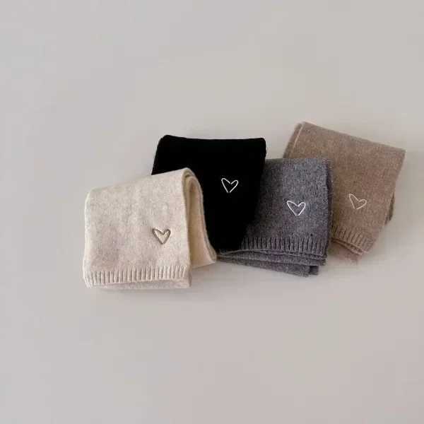 Scarves Wraps Korean Girls Fashion Childrens All-match Solid Knitted Wool Scarf Candy Color Autumn Winter Boys Baby Warm Embroidery Scarfs H241213