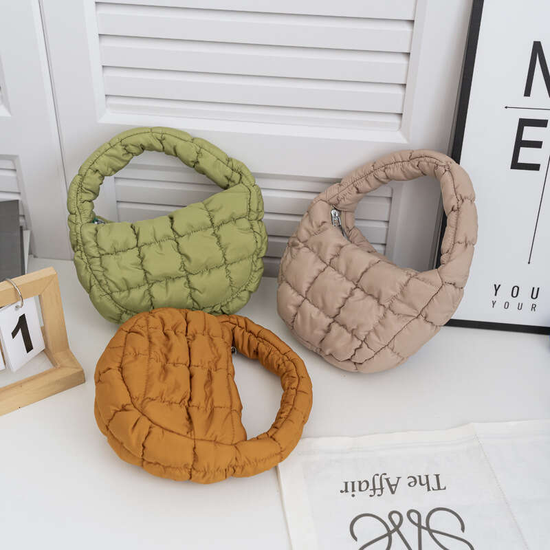 2024 New for Women, Small and Popular, Checkered Down Cotton Bubble Fashionable Handheld Bag, Korean Folded Cloud Bag