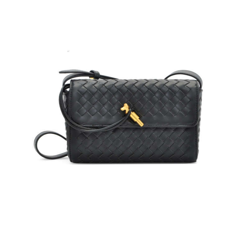 Handmade niche single shoulder hand-held horizontal fashion small square bag, exquisite diagonal cross women's bag