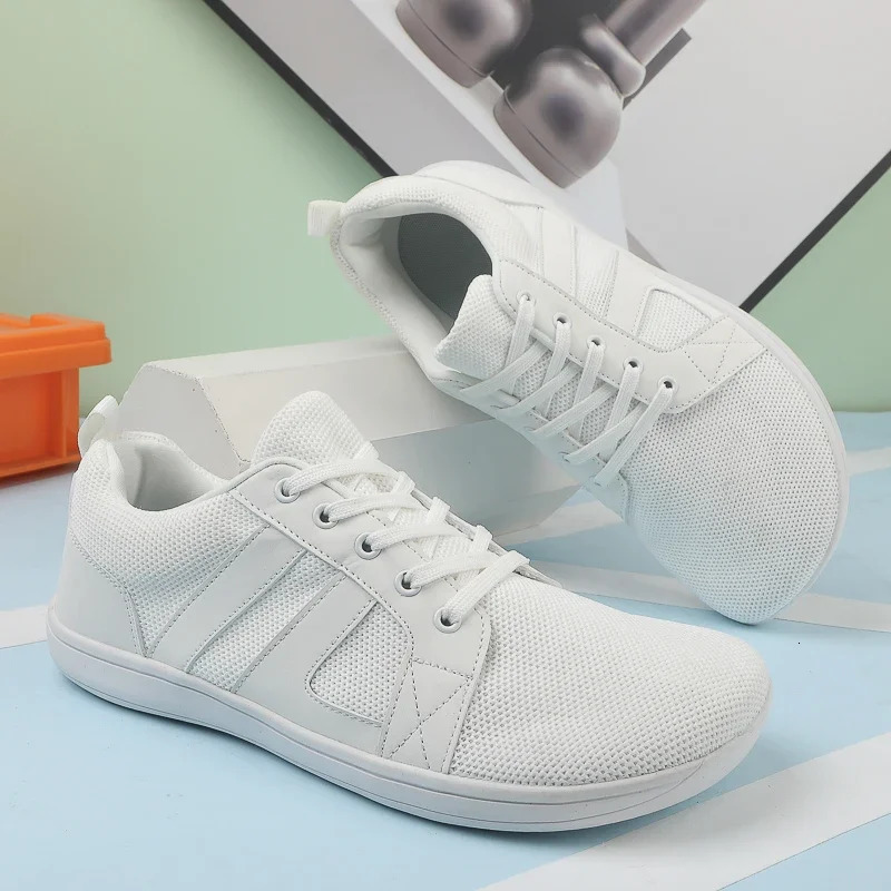 Mens Wide Barefoot Canvas Sneakers 2024 Fashion Apartment Soft Droplet Sole Wide Toe Lightweight Fashion Sneakers Large Size 48 241213