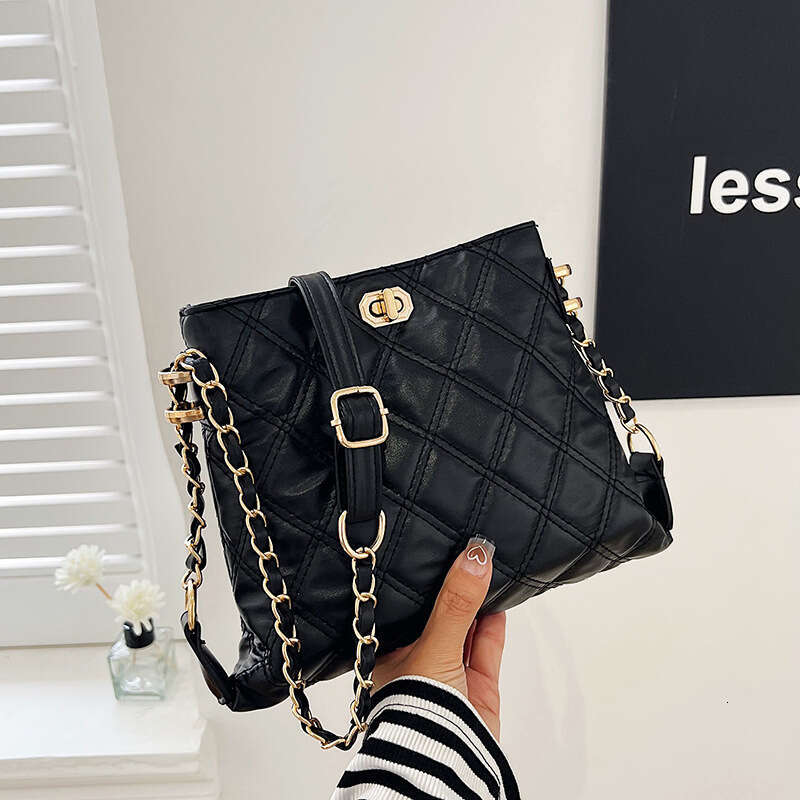 Chain Dia Grid Crossbody New Korean Style Trendy Shoulder Women's Simple And Versatile Mini Phone Bag, Fashionable Quality, Classic