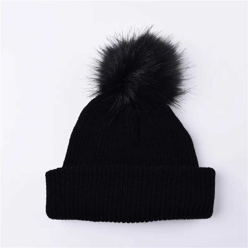 Solid Color Keep Warm Unisex Crimping Child Beanie Hat Elastici Autumn Winter Outdoor Pompom Hat Winter CapXJ241213