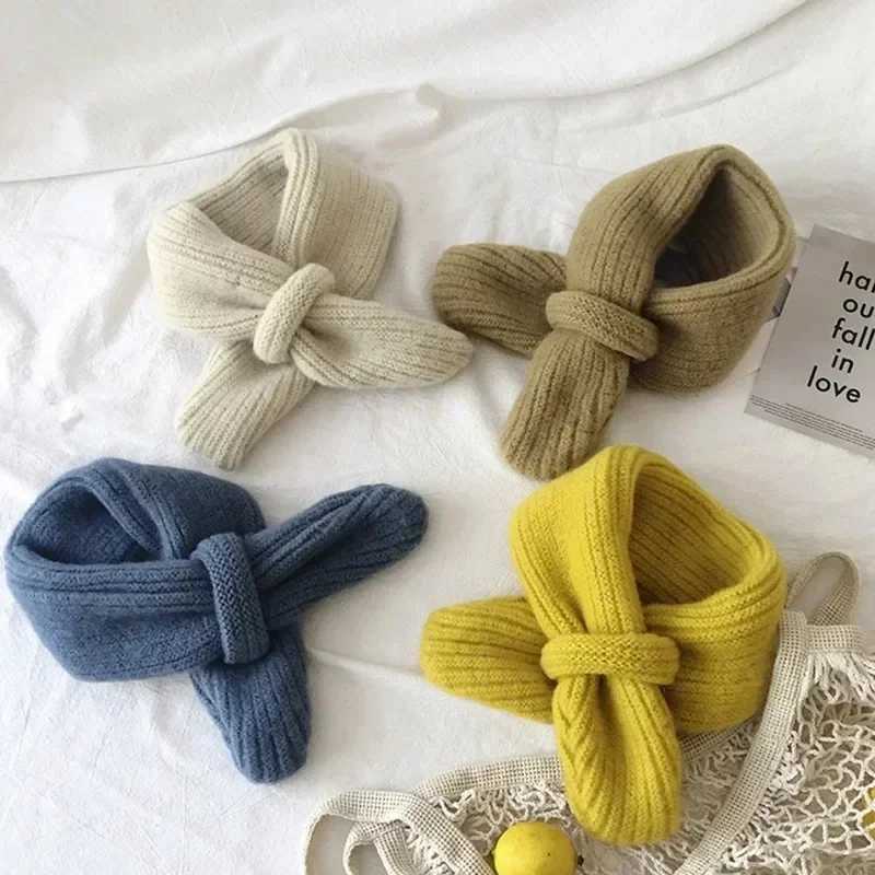 Scarves Wraps New Brand Scarf for Children Baby Warm Scarves Girls Winter Scarf for Kids Wool Collar Baby Scarves H241213
