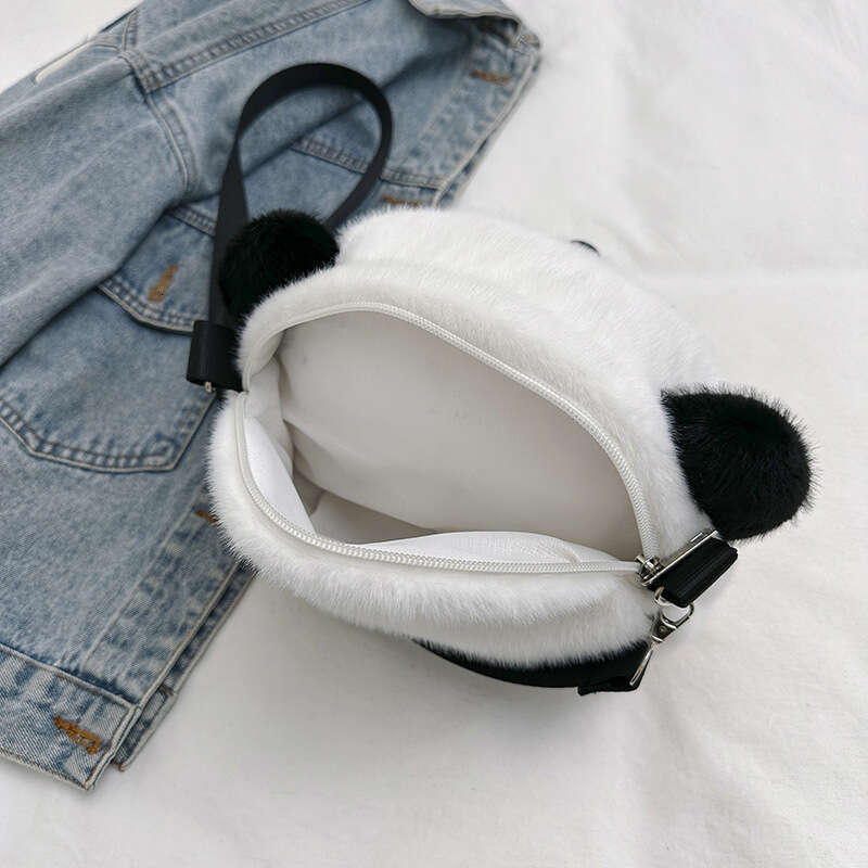 Ins internet celebrity girl cute crossbody women's niche doll plush parent-child shoulder bag, 2024 new casual fashion trend clothing
