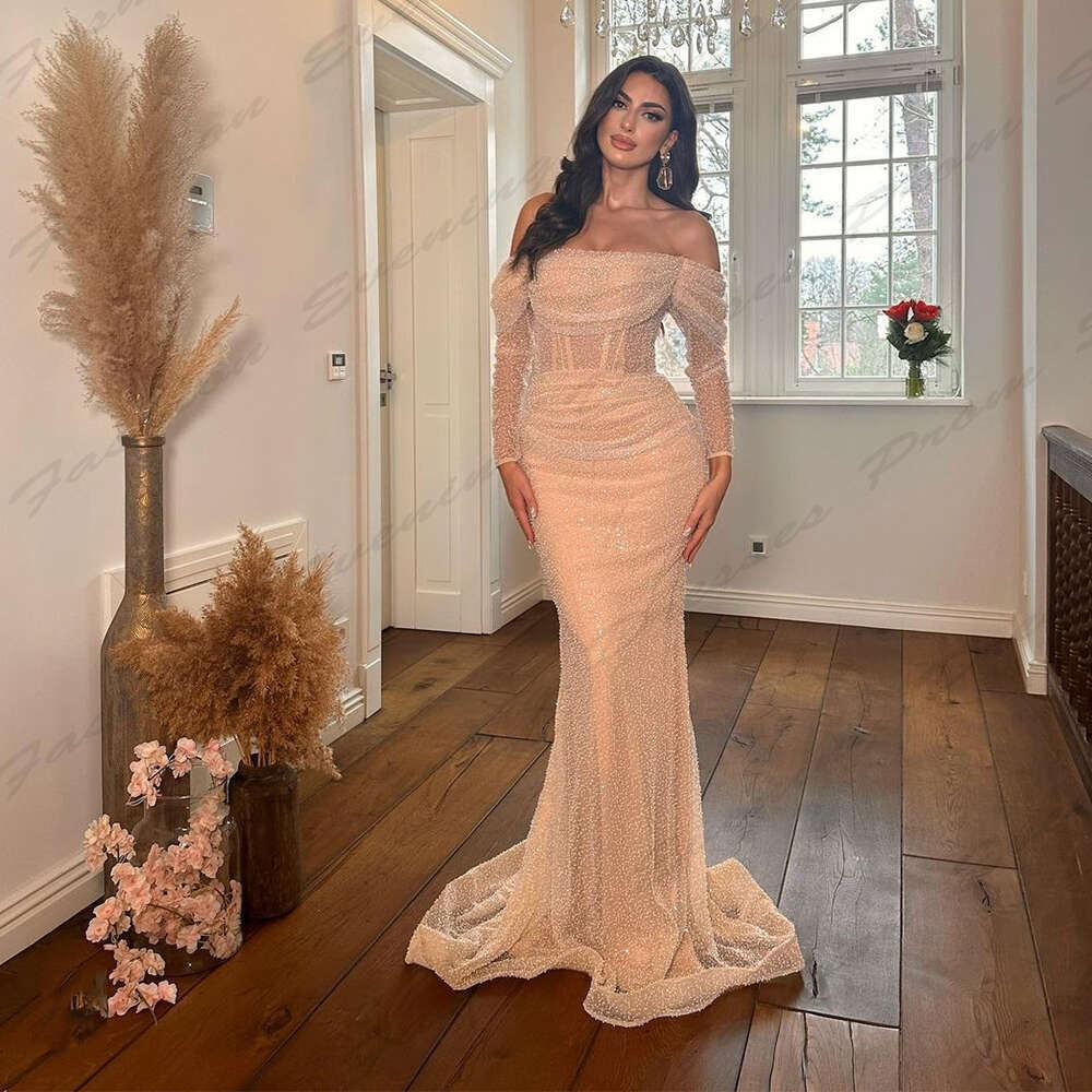 Elegant Female Beautiful Evening Dree Facinating Sexy Backle Mermaid Off Shoulder Simple Slimming Mopping Prom Gown 2024