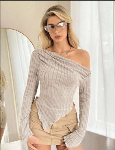 2024 hot selg women's asymmetrical collar pullover solid color long sleeved knitted sweater in Europe and America