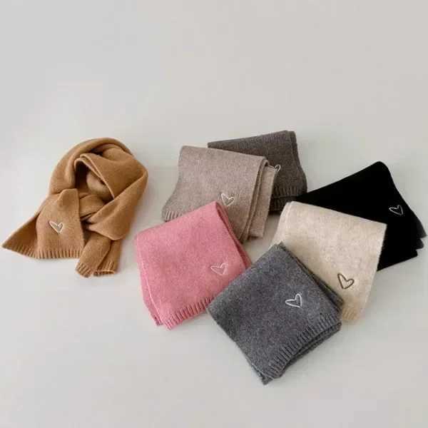 Scarves Wraps Korean Girls Fashion Childrens All-match Solid Knitted Wool Scarf Candy Color Autumn Winter Boys Baby Warm Embroidery Scarfs H241213