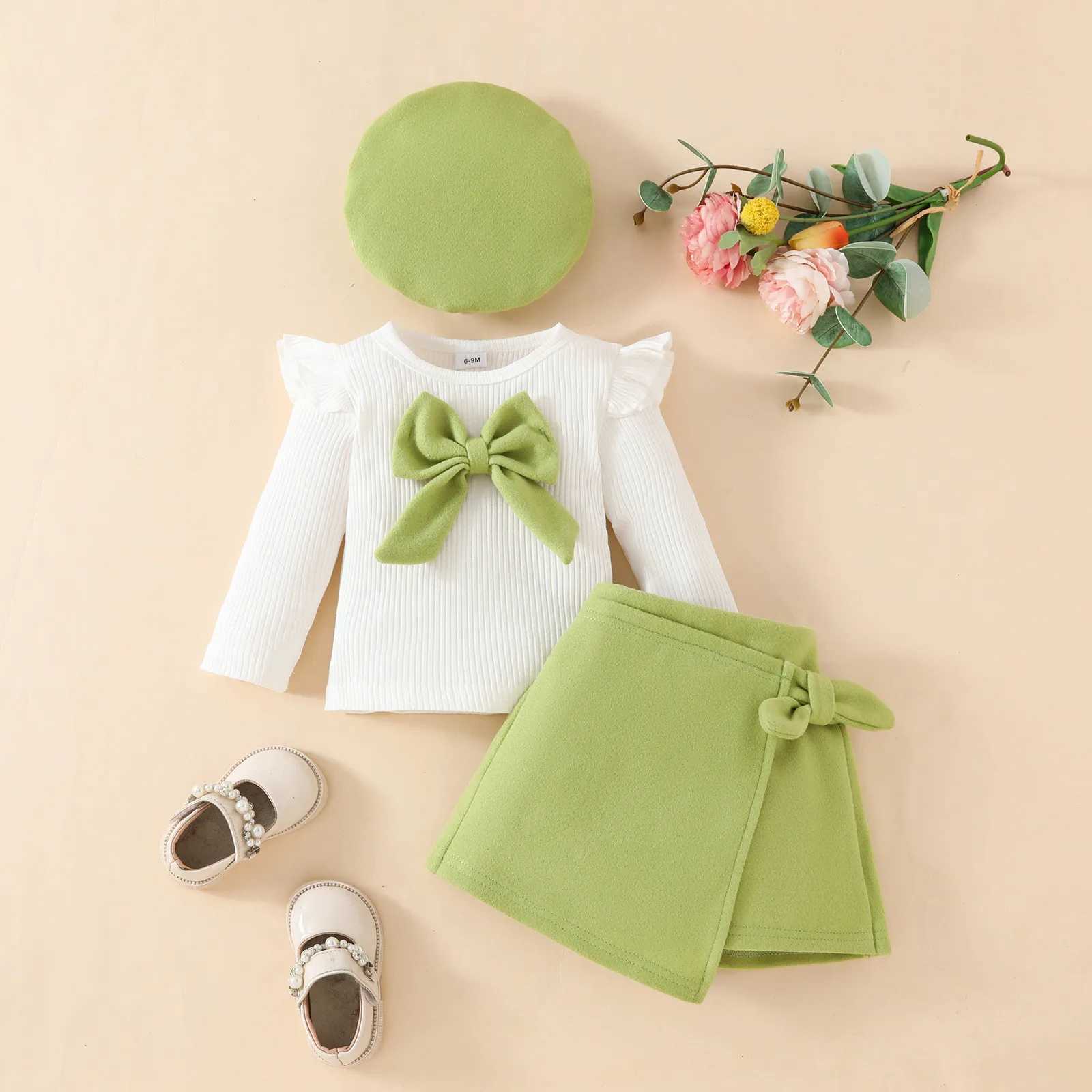 Baby girl set solid color set 0-3Y long sleeved bow top irregular skiing and beret 3-piece baby Christmas costume W241213