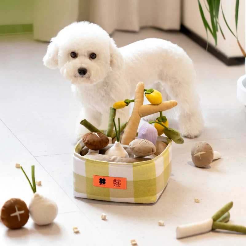 Mewoofun snus toy set with plant-based interactive toys for dogs and therapeutic puzzles suitable for a variety of styles of toys such as felt and dog