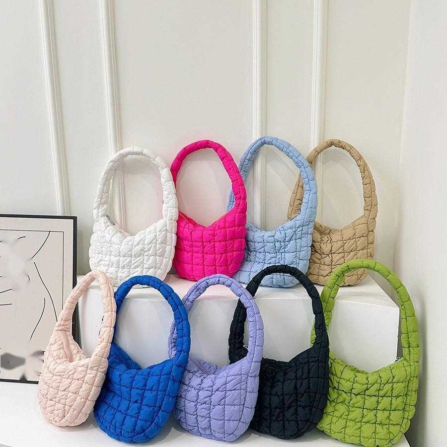 Spring and summer new bag cloud pleated big bag casual personality lightweight large capacity dumpling bag commuting armpit womens bag