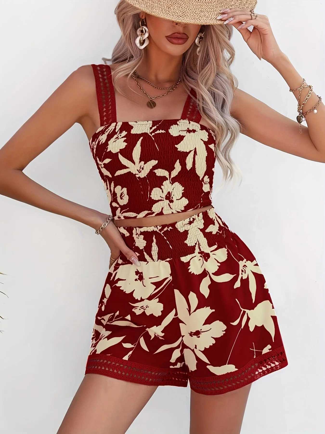 Women's Two Piece Pants Womens lace edge pull agaric suspenders shorts suit printing suit summer two-piece senior sense Y241213SYM0