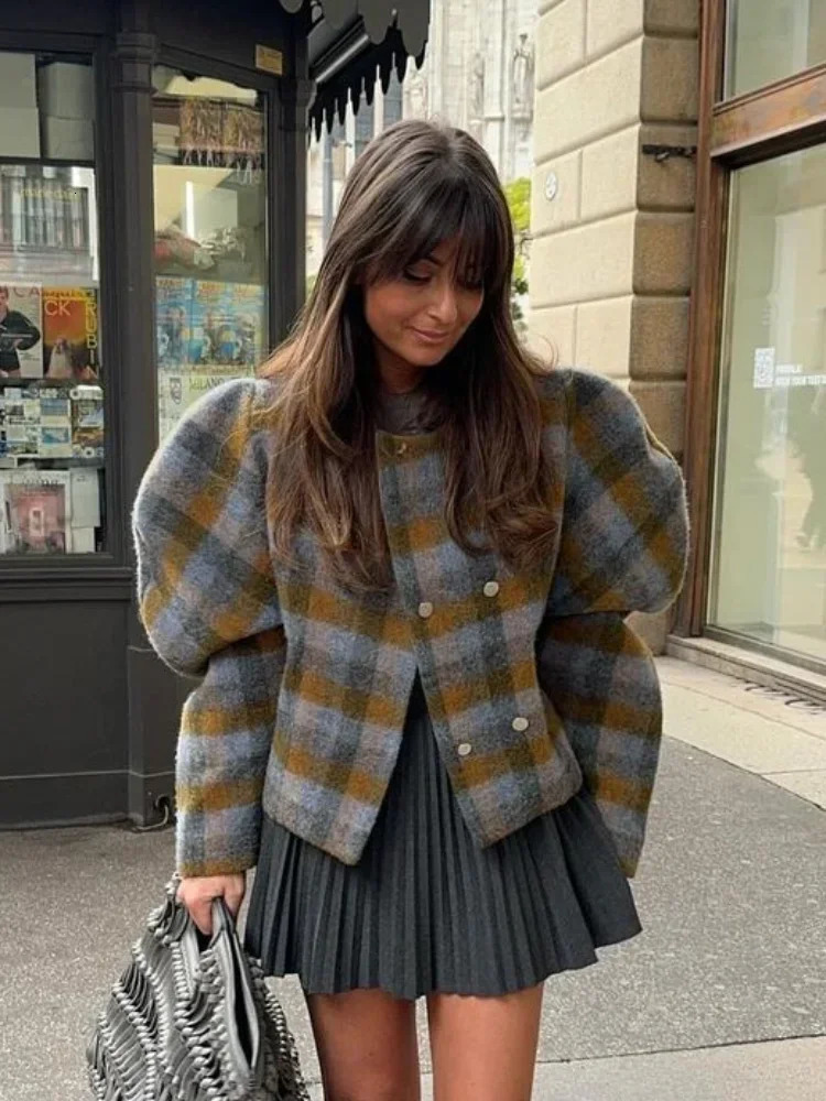 Chic Plaid Round Neck Woolen Blends Puff Sleeve Coat Women Vintage Doublebreasted Jackets Autumn Winter Female Coats 241213