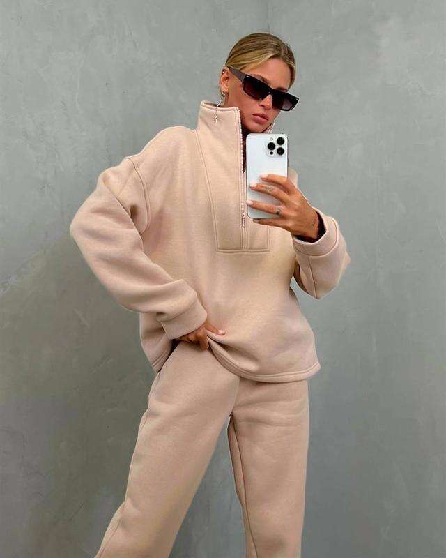 Spring Autumn New Women's Long Sleeved Stand Up Collar Zipper Sports Suit Two-Piece Set Trendy Clothing Fashionable And Casual Temperament
