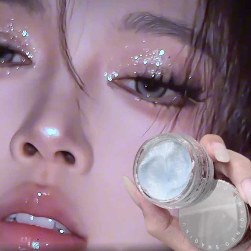 Glittering jelly gel eye shadow suntanned silk fluorescent lamp waterproof pearl shimmer fast drying and flashing eye shadow W241213