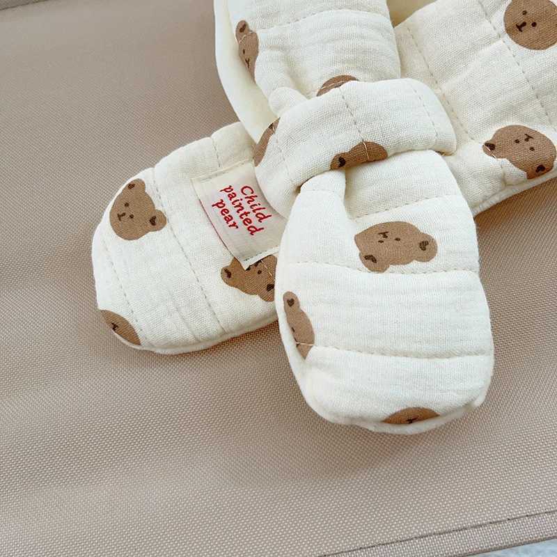 Scarves Wraps Thicken Cotton Baby Scarf Cute Print Children Short Scarves Korean Kids Cross Neckerchief Collar Winter Warm Toddler Neck Covers H241213