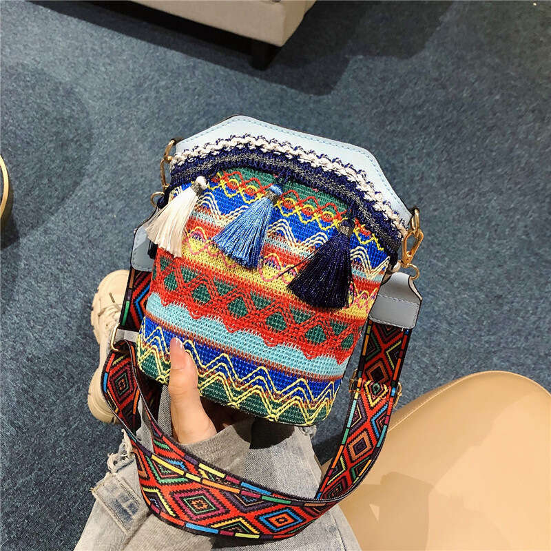 New Ladies' Fashionable Shoulder Korean Version Crossbody Small Bag, Women's Bucket Bag