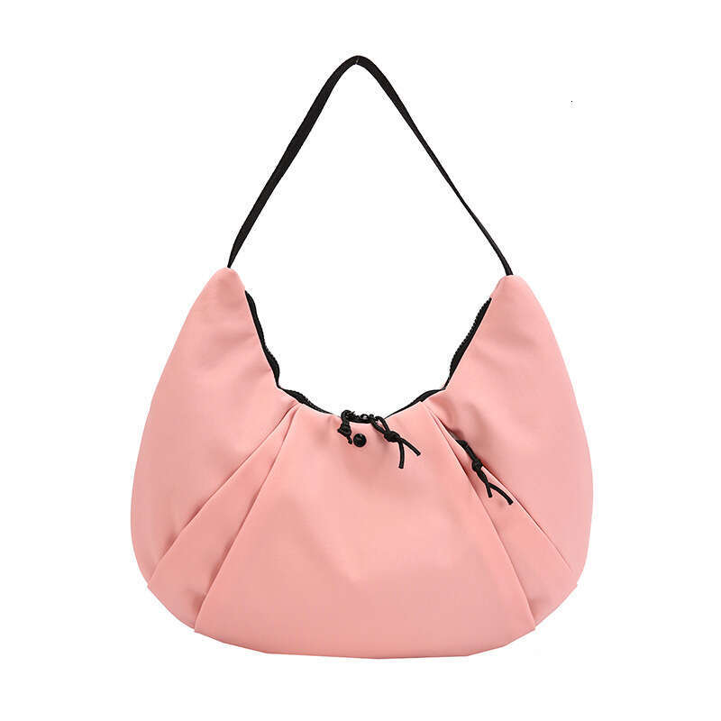 Korean version niche design nylon armpit commuting bag for women, outdoor functional style shoulder bag, 2024 new casual fashion trend clothing