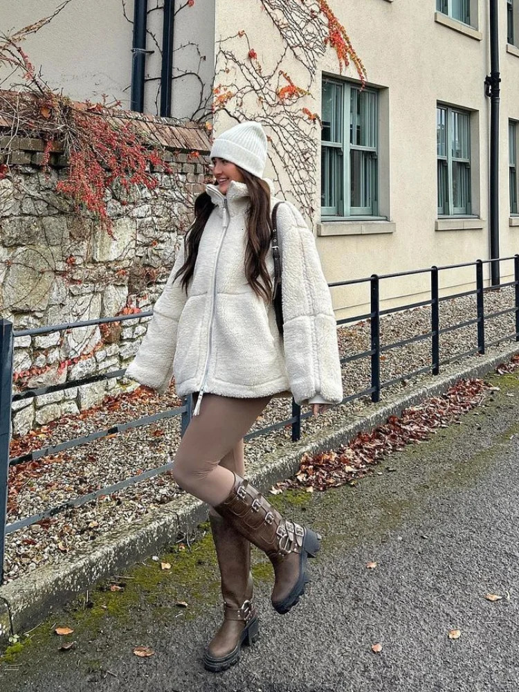 Fashion Solid Lamb Wool Patchwork Women Jackets Elegant Lapel Long Sleeve Pockets Zipper Coats Winter Lady Warm Streetwear 241213