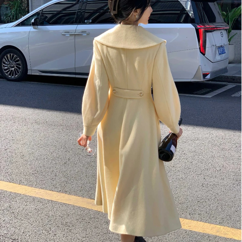 Fall and Winter Korean outerwear pattern French Retro Small fragrant big collar woolen coat lantern sleeves 241213