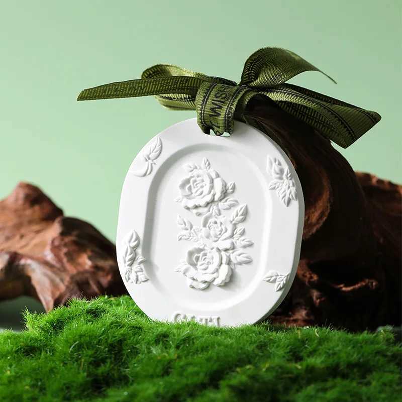 Solid Aroma Diffuser Gypsum Embossed Fragrance Tablet Fragrance Car Fragrance Hanging Girls Companion GiftXJ241213