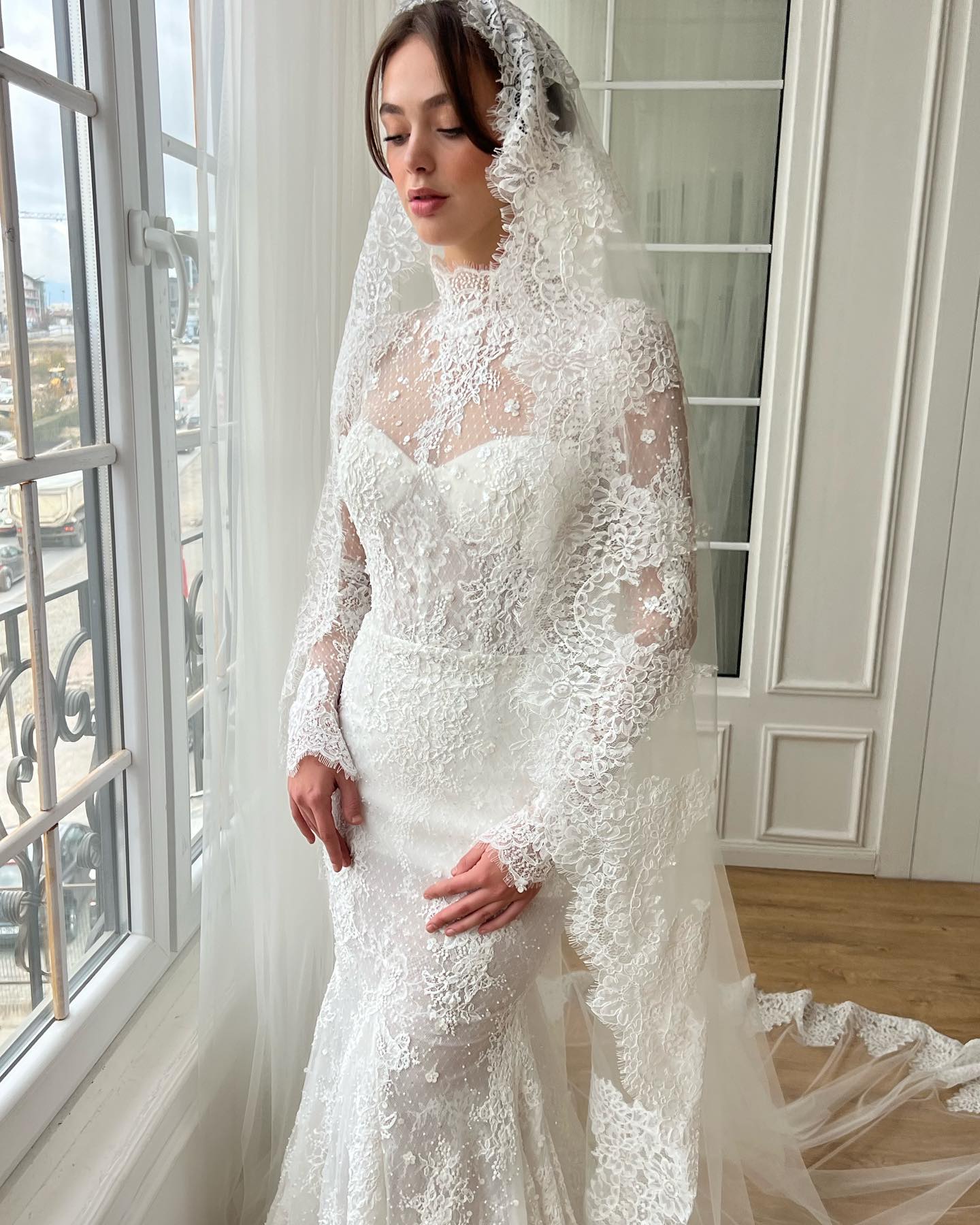 Lace Mermaid Beaded Wedding Dresses With Long Sleeves Backless Bridal Gowns High Necke Sweep Train Vestido De Novia