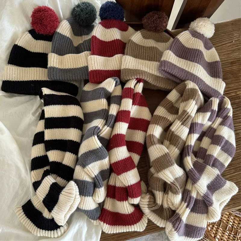 Scarves Wraps 1-8Y Children Caps Scarf Set Autumn Winter Thicken Warm Girls Baby Knitted Hats Neckerchief Fashion Korean Striped Kids Scarves H241213