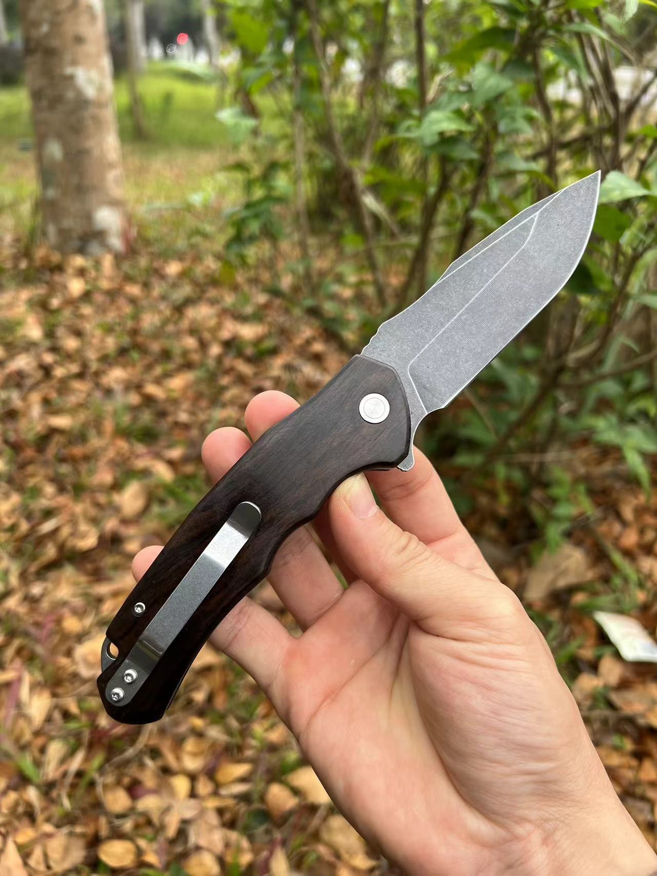 Top Quality Flipper Folding Knife 5Cr13Mov Black Stone Wash Drop Point Blade Wood with Steel Sheet Handle Outdoor EDC Pocket Knives