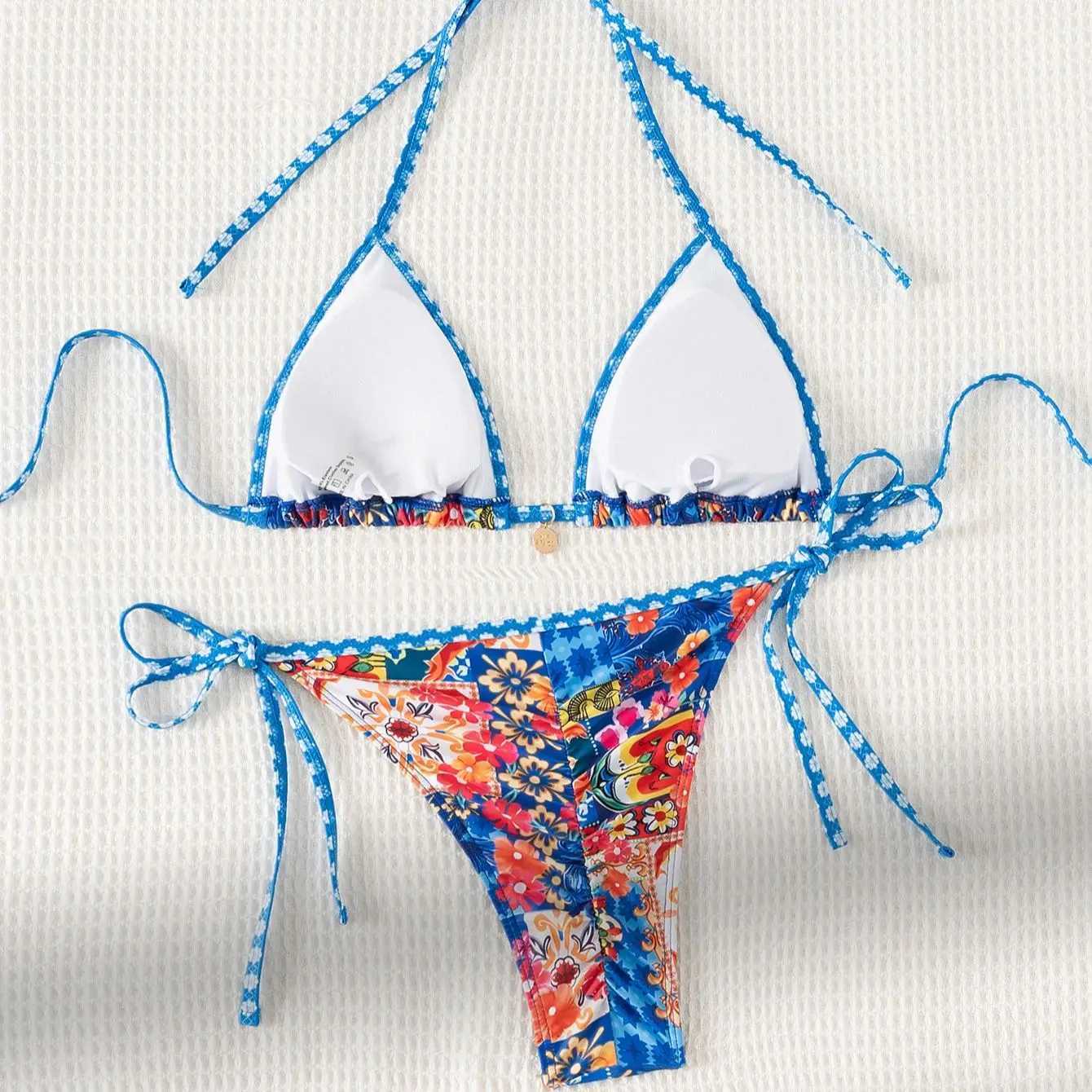 2 Pieces Bikini Suit Bohia Sty Low Waist Triang Beach Shorts Printed Flowers Swimwear Sexy Tong Strip Bra Swimming SuitXJ241212