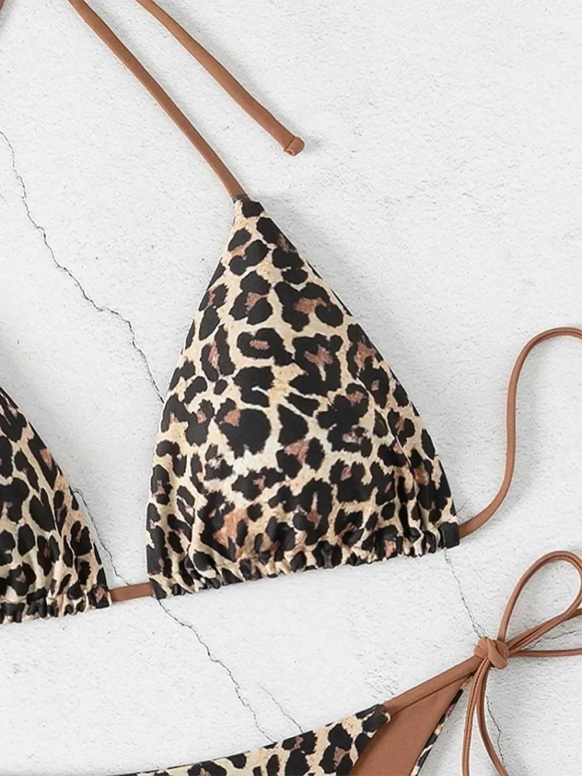 Sexy opard Print Two Piece Swimsuit Set Triang Bra Suspender Halter ss Bikini Set Beach Vacation Lace-up Swimwear 2025XJ241212