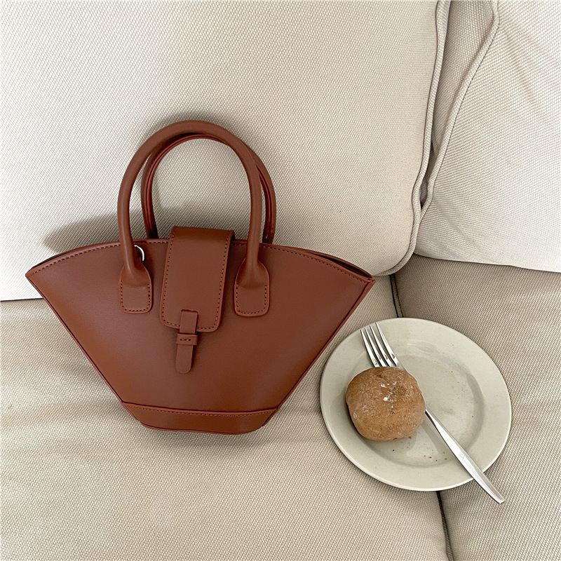 New Handheld Women's Fashionable High End Vegetable Basket Bag, Simple And Niche PU Crossbody For Women