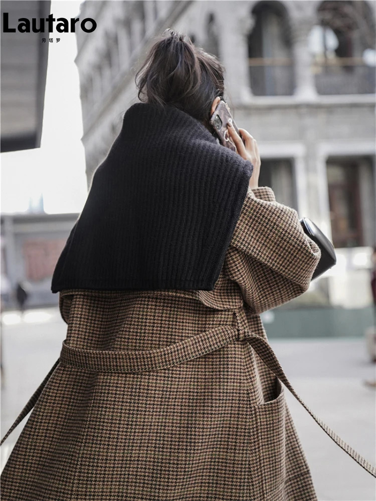 Lautaro Autumn Winter Long Loose Stylish Warm Plaid Wool Blends Coat Women Sashes y ner Runway European Fashion 241213