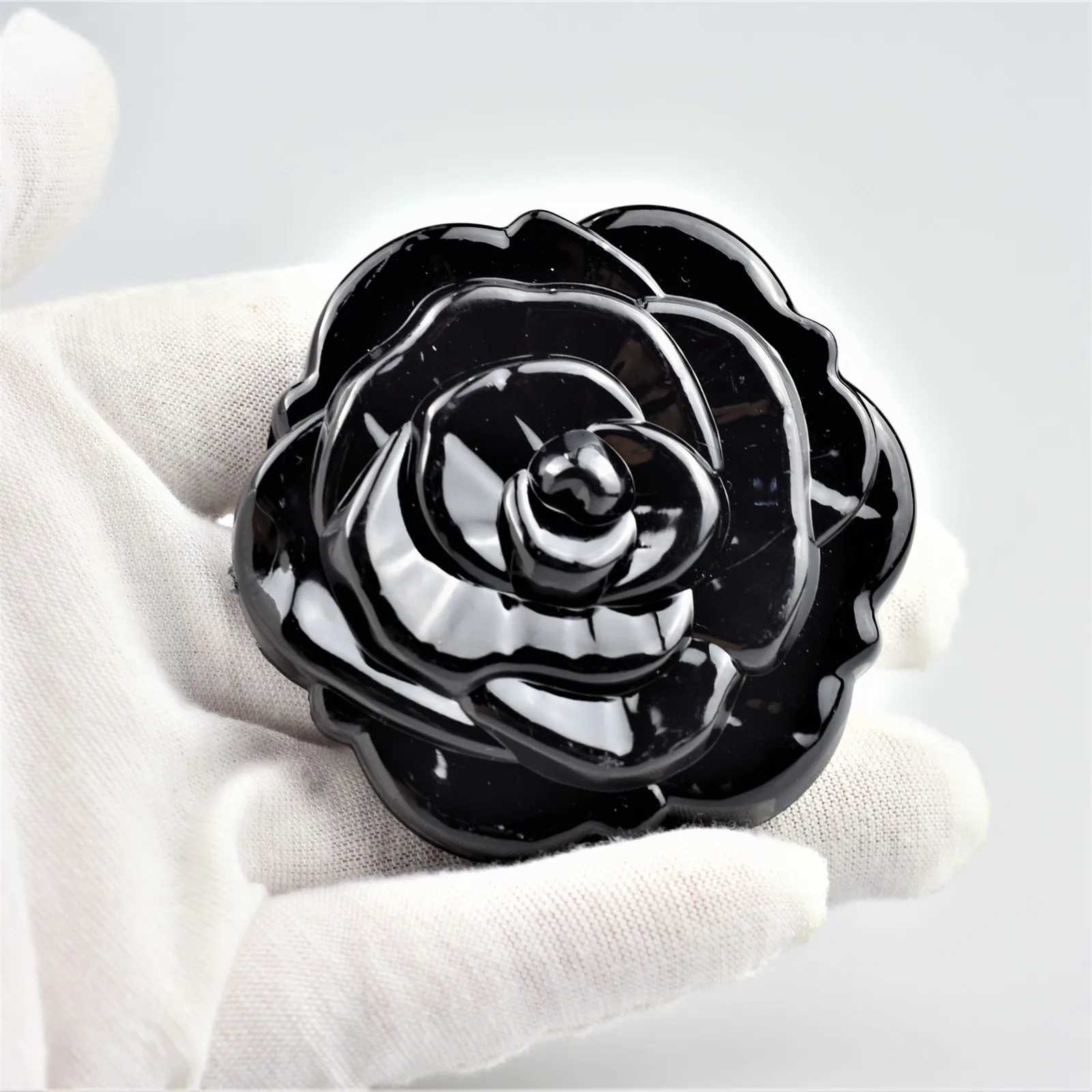 1pc Portable Mini Mirror Retro Rose Flower Small Pocket Makeup Mirror Double Sided Hand Mirrors Compact Cosmetic Beauty ToolXJ241213