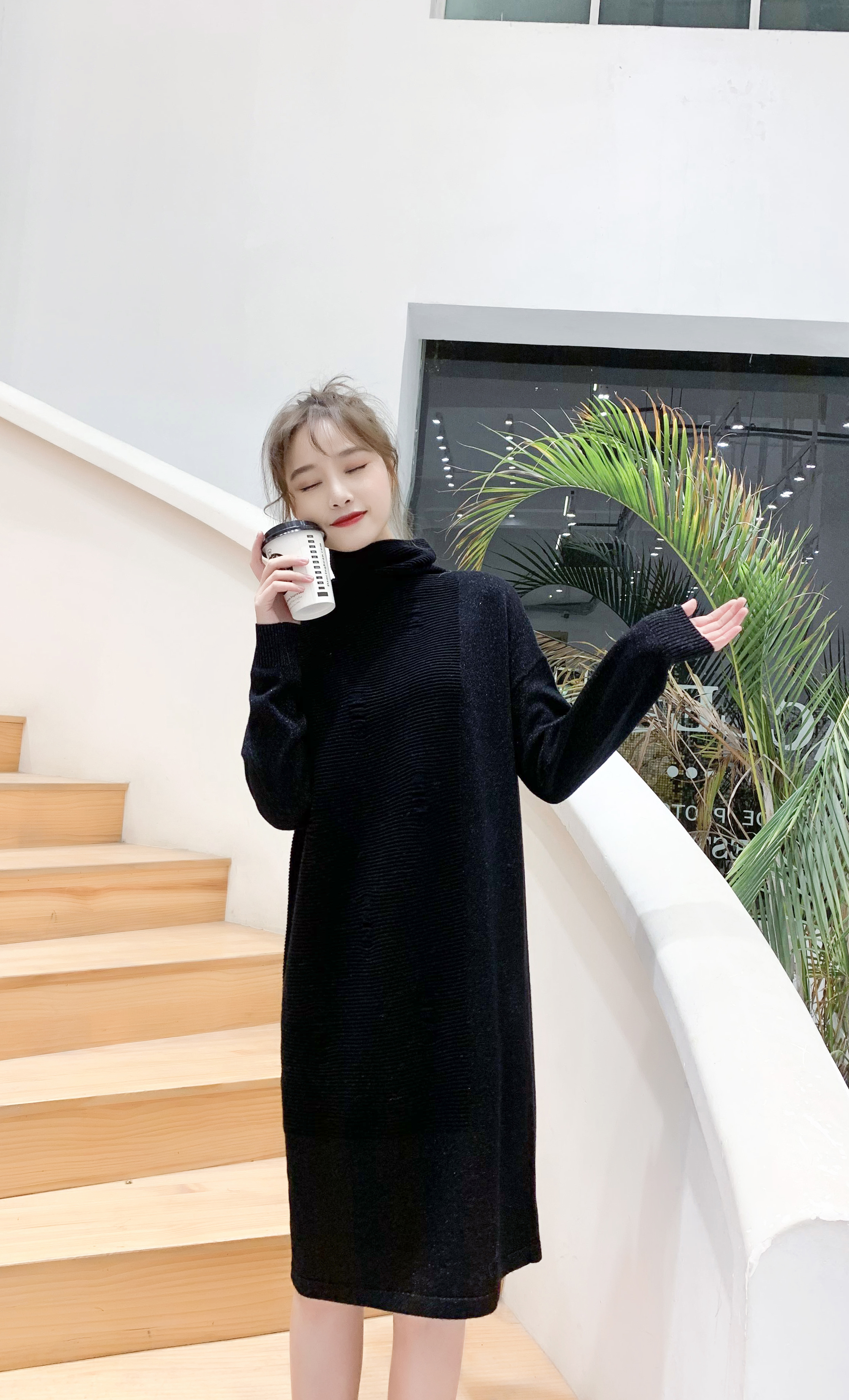 Bottom sweater for women autumn and winter stylish interior sweater high-end feeling slim fit wool sweater new fashionable top