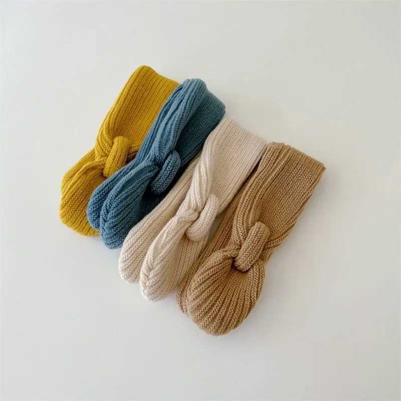Scarves Wraps New Korean Style Wool Childrens Scarf Solid Autumn Winter Fashion Kids Knitted Scarf Candy Color Baby Boy Girl Warm Cross Scarf H241213