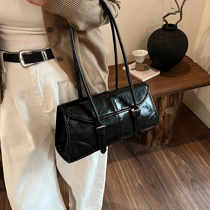 High end Burgundy Oil Wax PU Leather Bottom Bag Elegant Womens Magnetic Buckle Shoulder Bag Womens Handbag 241205