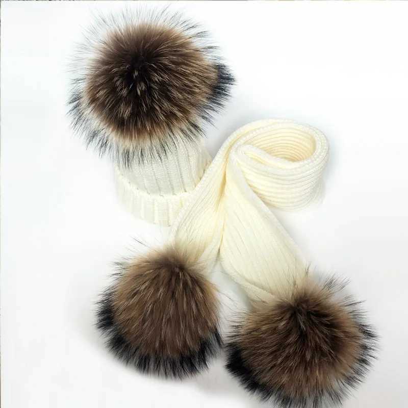 2021 Real Raccoon Fur Pompon Winter Hat Skullies Girl Pom Beanie Warm Knitted Bobble Fur Pompom Hat and Scarf Set ChildrenXJ241213