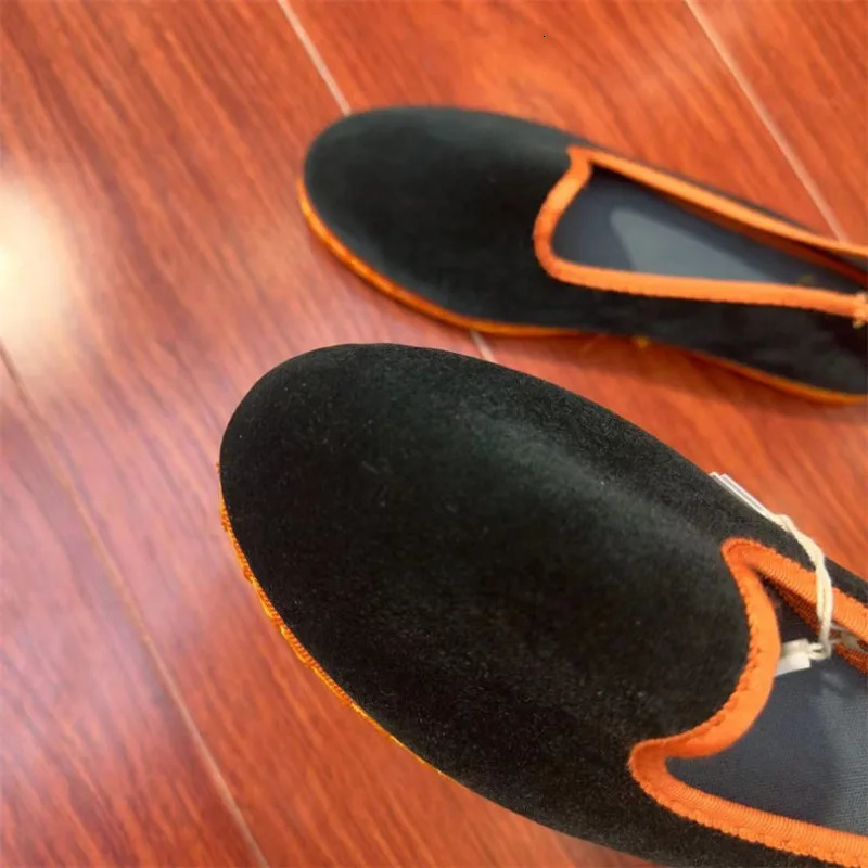 Womens casual flat shoes velvet soft canvas black coat spring and autumn smooth light womens shoes 241213