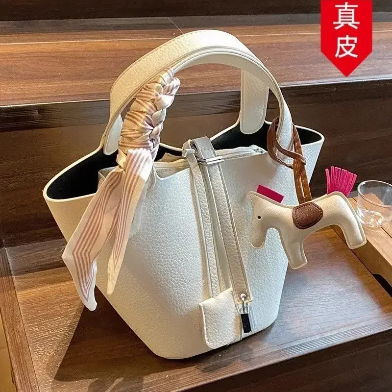 NEW French Leather Niche Bucket Top-Handle Female 2024 Fashion Women Foreign Style Hand Basket Sac Poplene Femme Tote Bag