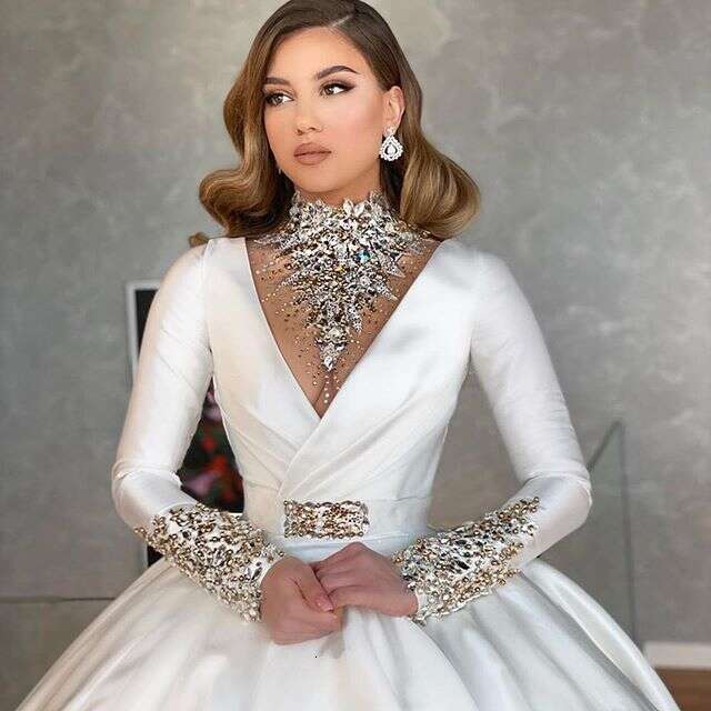 Arabic High Neck Wedding Dresses Crystal Beaded Long Sleeve Country Wedding Dress Custom Made Satin Robes De Mariage