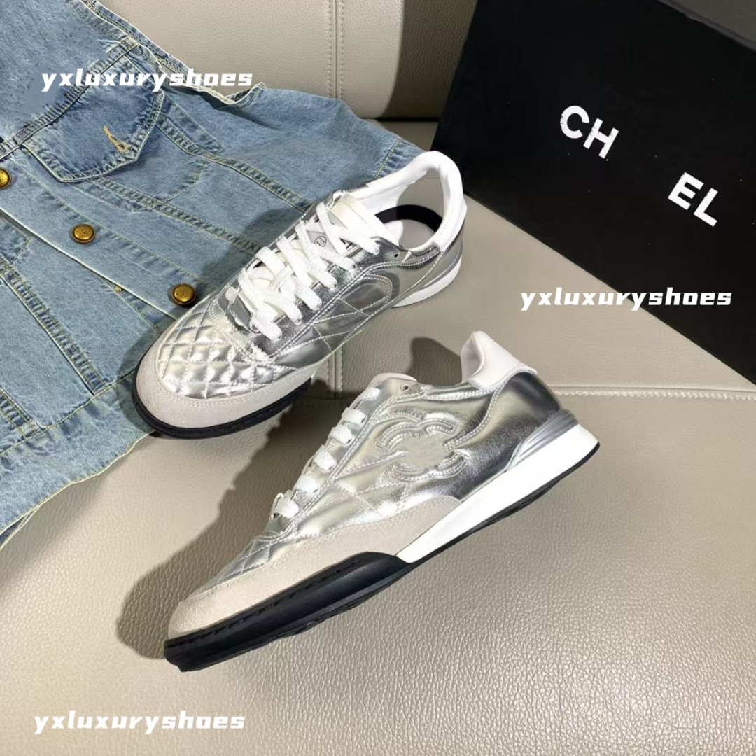 2025 Designer shoes Paris women's new CC diamond check embroidered little white shoes women luxury sports shoes outdoor travel casual shoes