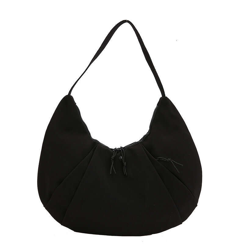 Korean version niche design nylon armpit commuting bag for women, outdoor functional style shoulder bag, 2024 new casual fashion trend clothing